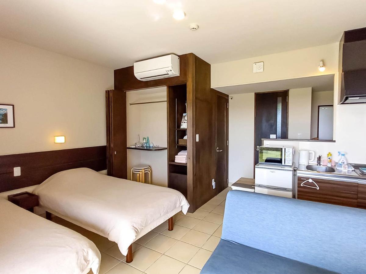 Urauchi Terrace Iriomotejima Condominium מראה חיצוני תמונה